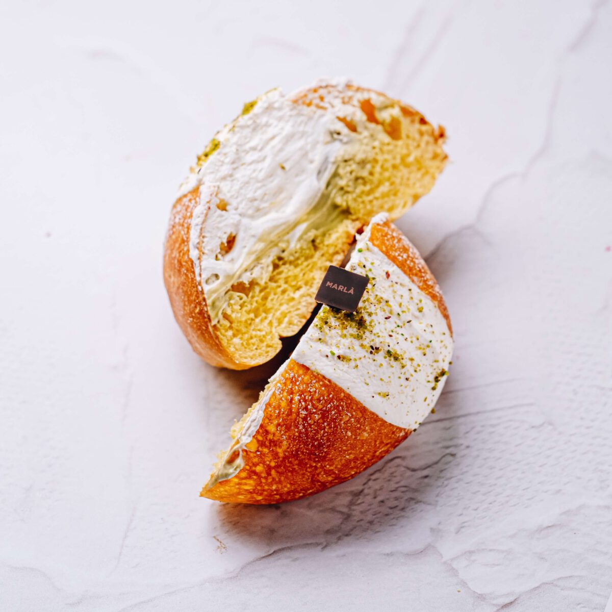 Pistachio Maritozzo